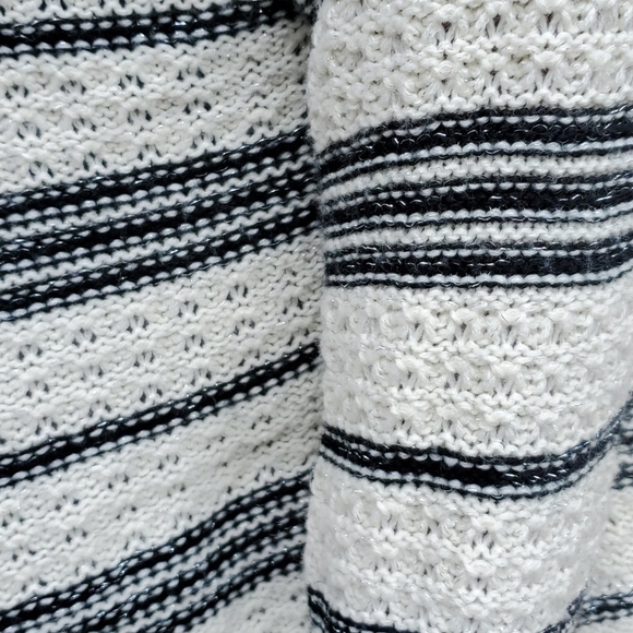 Pink Angel sweater (SOLD) - Picture 3 of 6